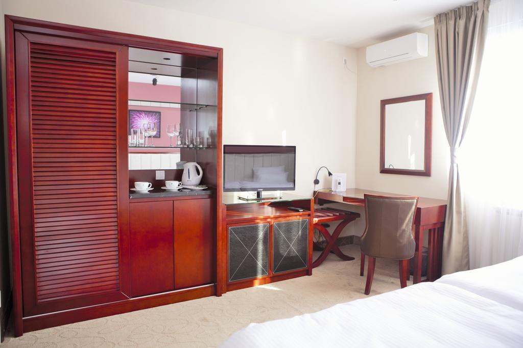 בלגרד Garni Hotel Fortuna חדר תמונה
