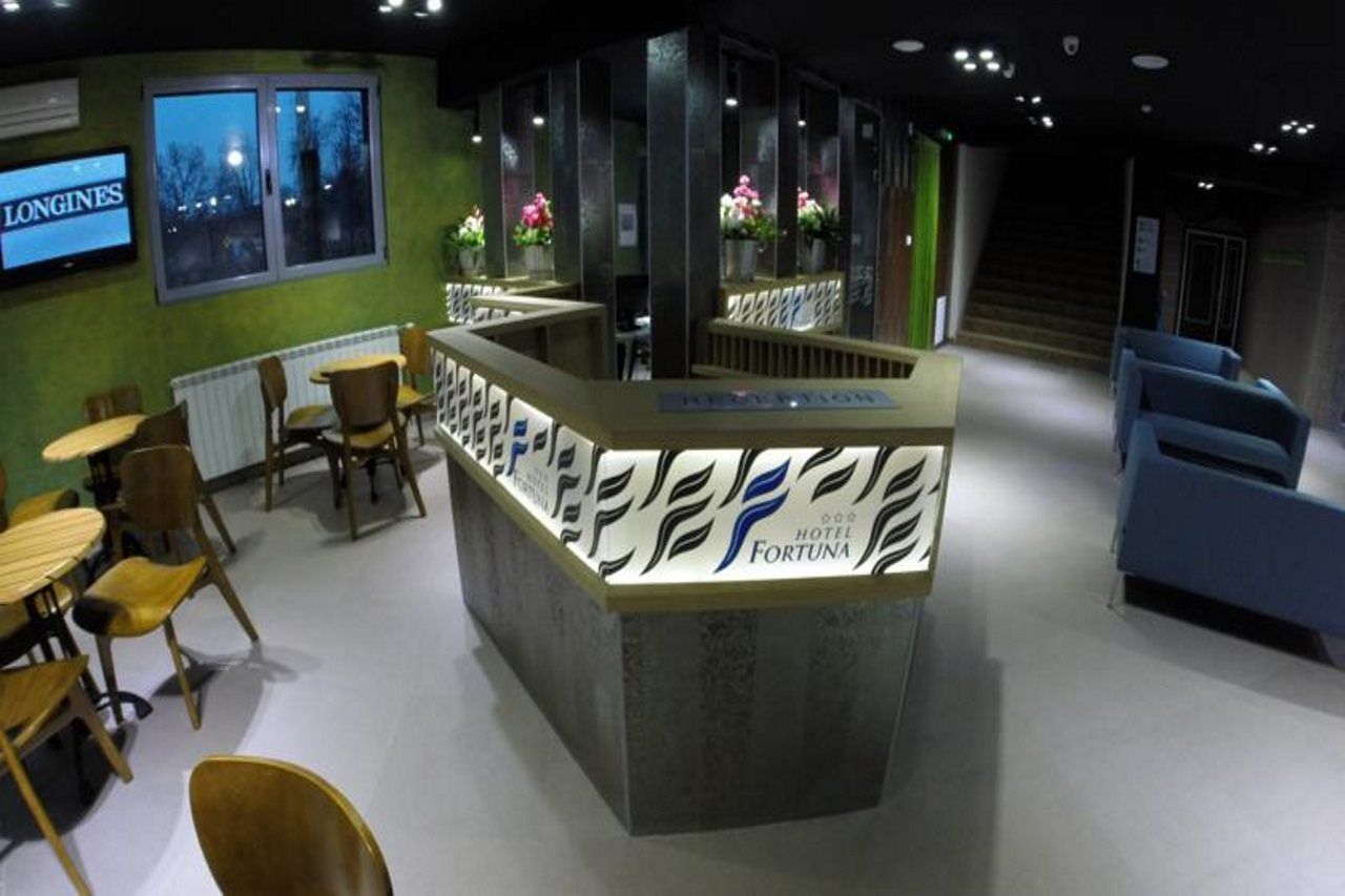 בלגרד Garni Hotel Fortuna מראה חיצוני תמונה