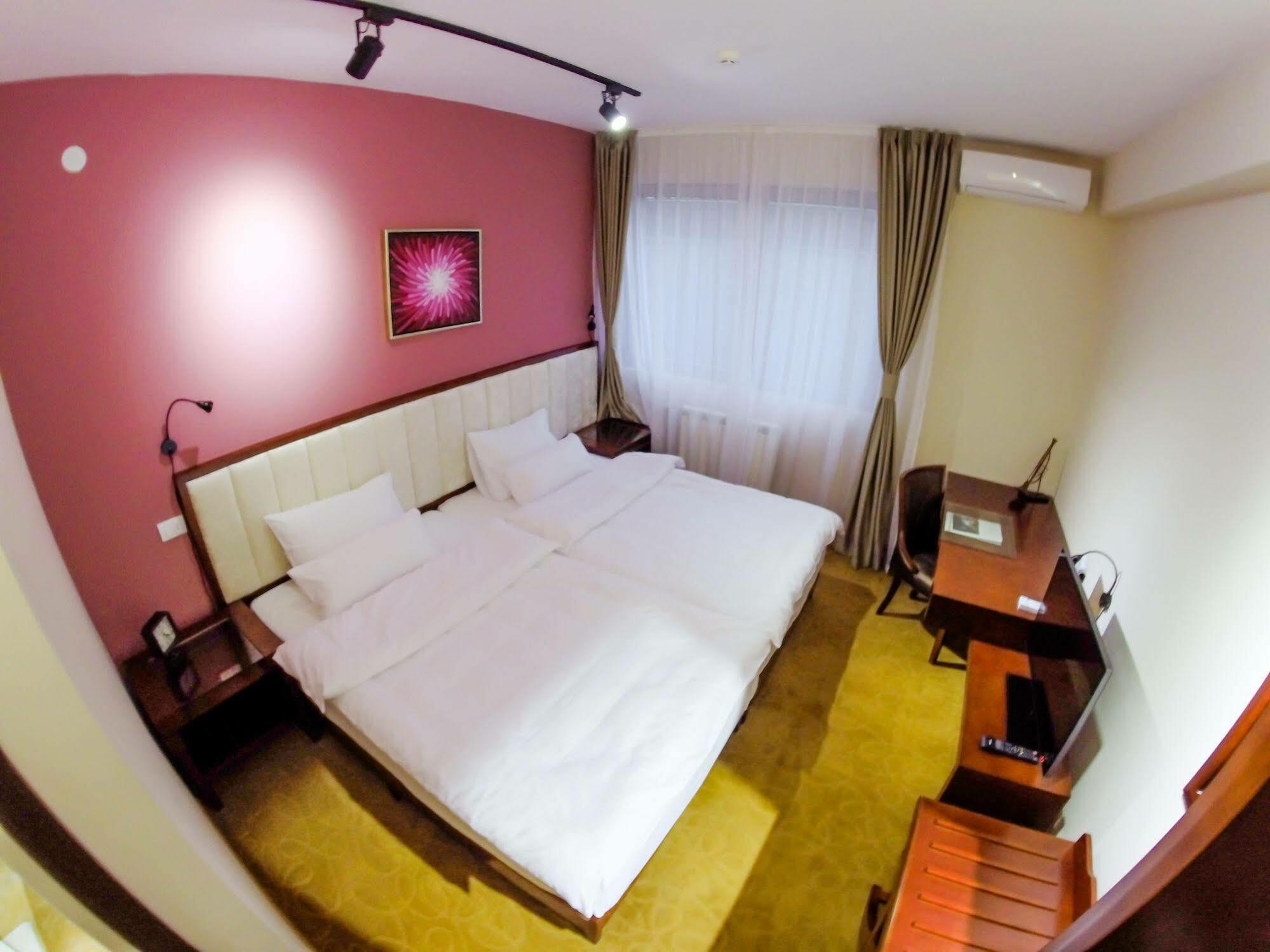 בלגרד Garni Hotel Fortuna מראה חיצוני תמונה