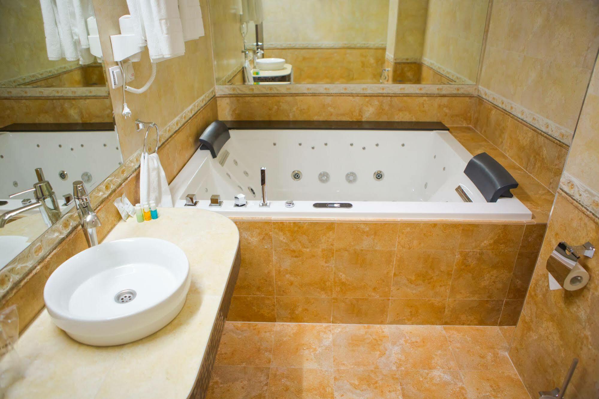 בלגרד Garni Hotel Fortuna מראה חיצוני תמונה